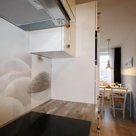 Апартаменты Strandschloesschen-haus-i-we-13-9890 Кюлунгсборн