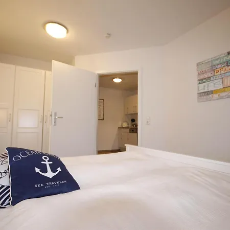 Strandschloesschen-haus-i-we-13-9890 Кюлунгсборн